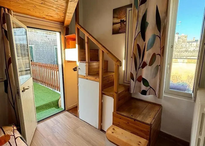 Hébergement de vacances Viapalmieri45 *