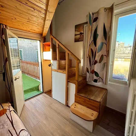 Prázdninový dům Viapalmieri45 *